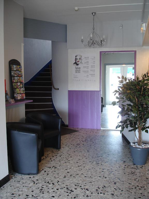 欧罗巴酒店 鲁西永 外观 照片